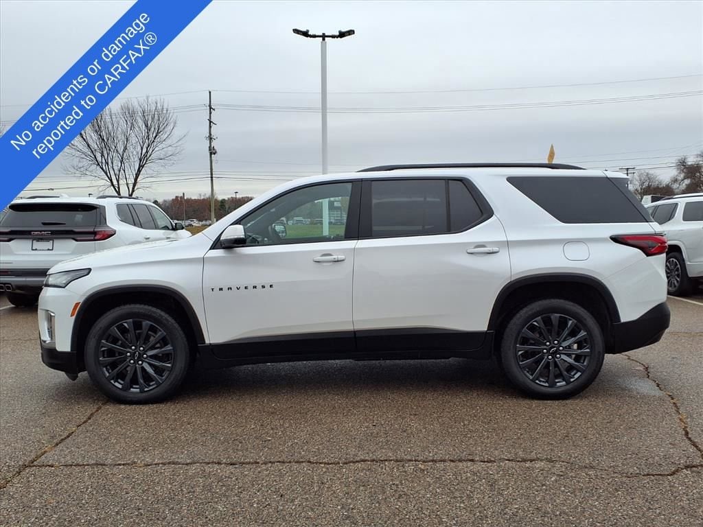 Thumbnail: 2023 Chevrolet Traverse - 9