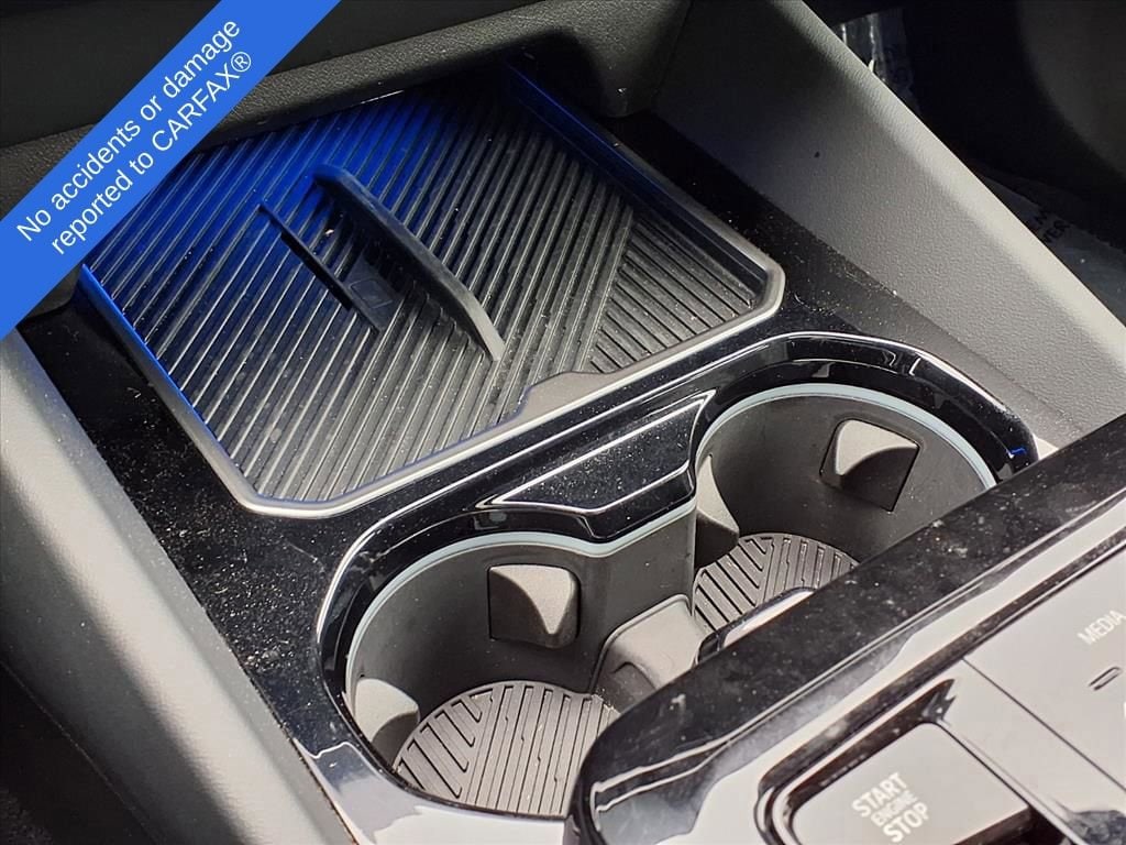 Thumbnail: 2025 BMW 5 Series - 28