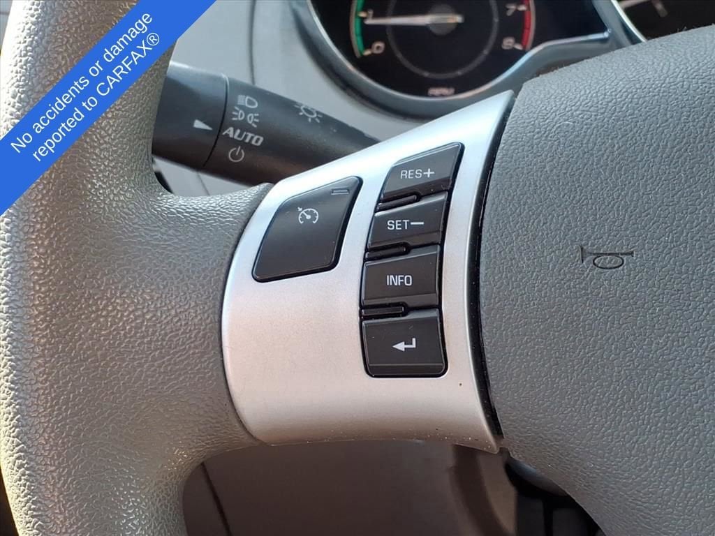 Thumbnail: 2012 Chevrolet Malibu - 21