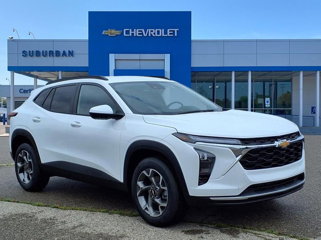 Thumbnail: 2025 Chevrolet Trax - 3