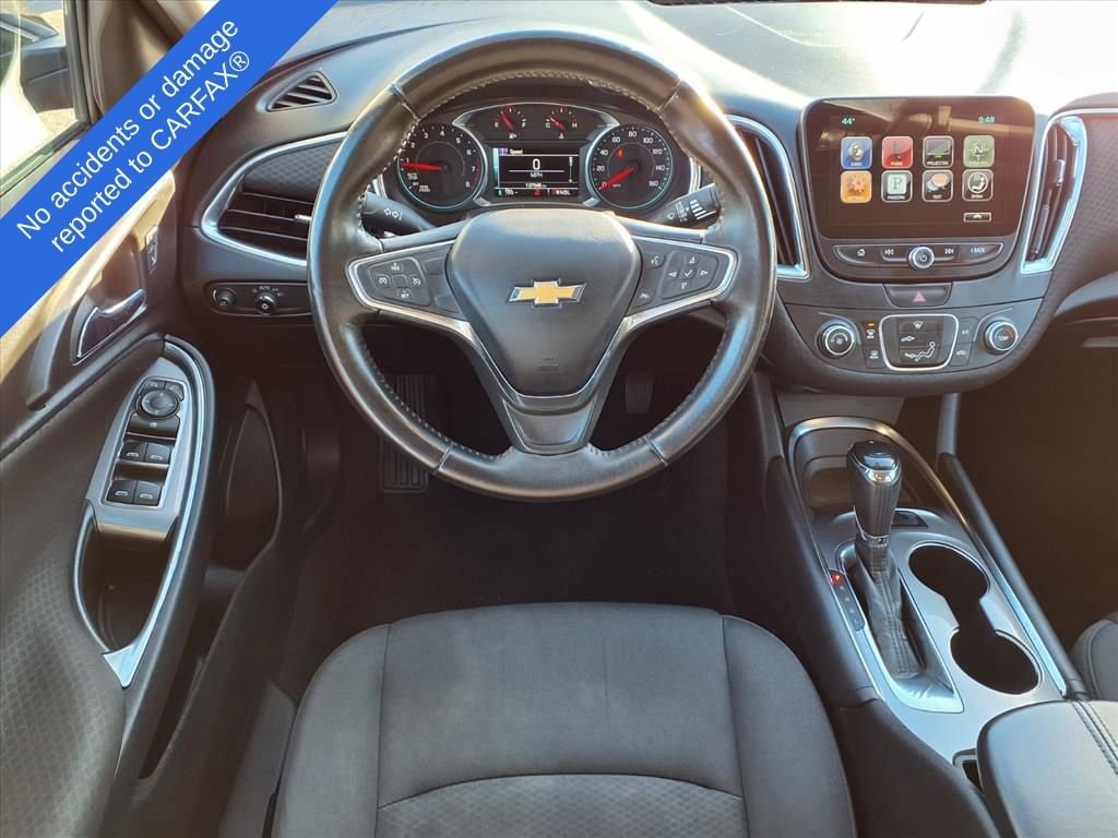 Thumbnail: 2016 Chevrolet Malibu - 13