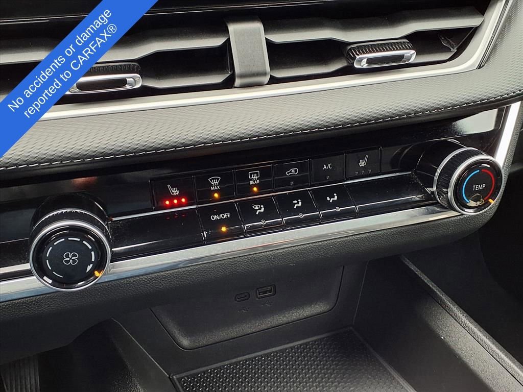 Thumbnail: 2025 Chevrolet Equinox - 25