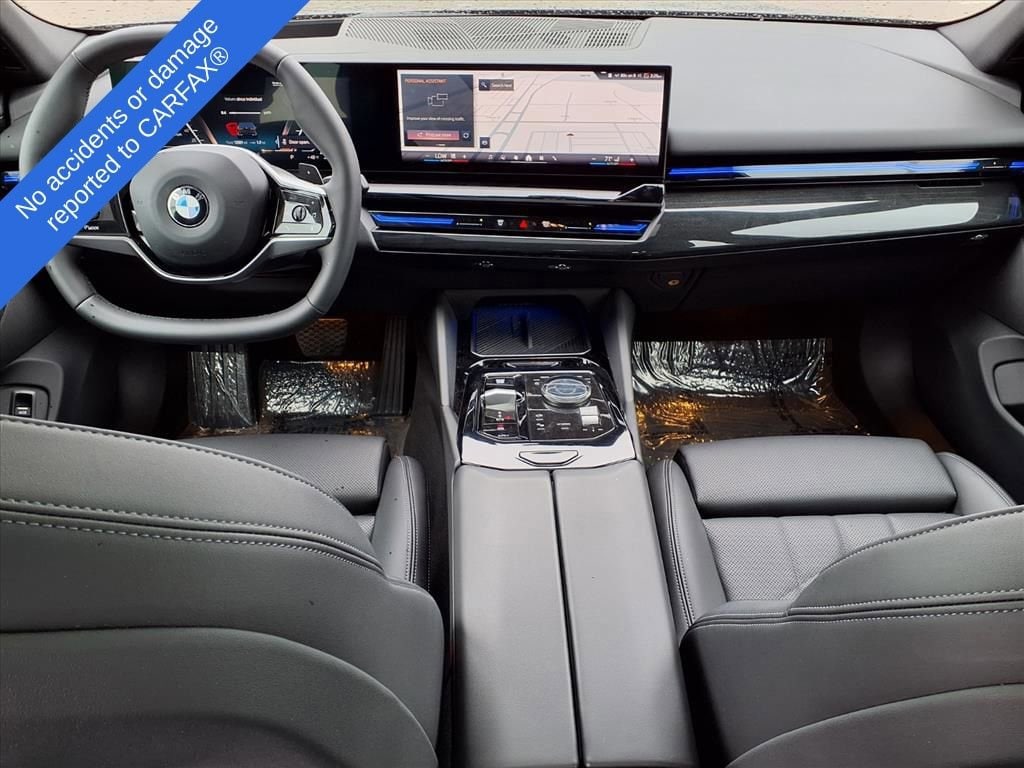 Thumbnail: 2025 BMW 5 Series - 11