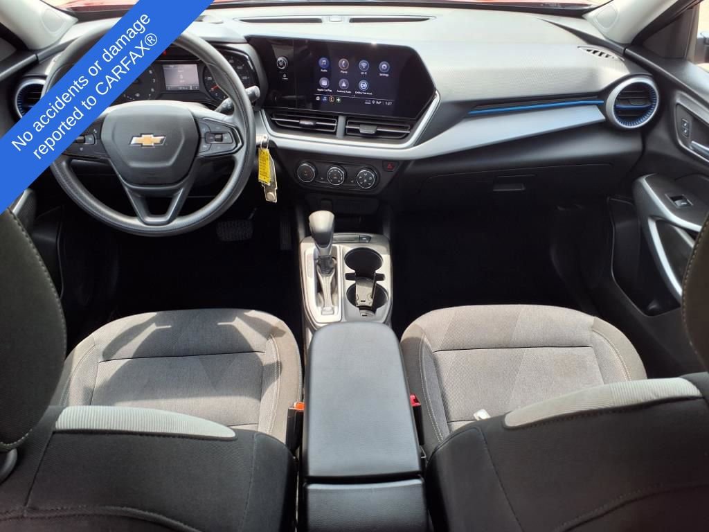 Thumbnail: 2024 Chevrolet Trax - 13
