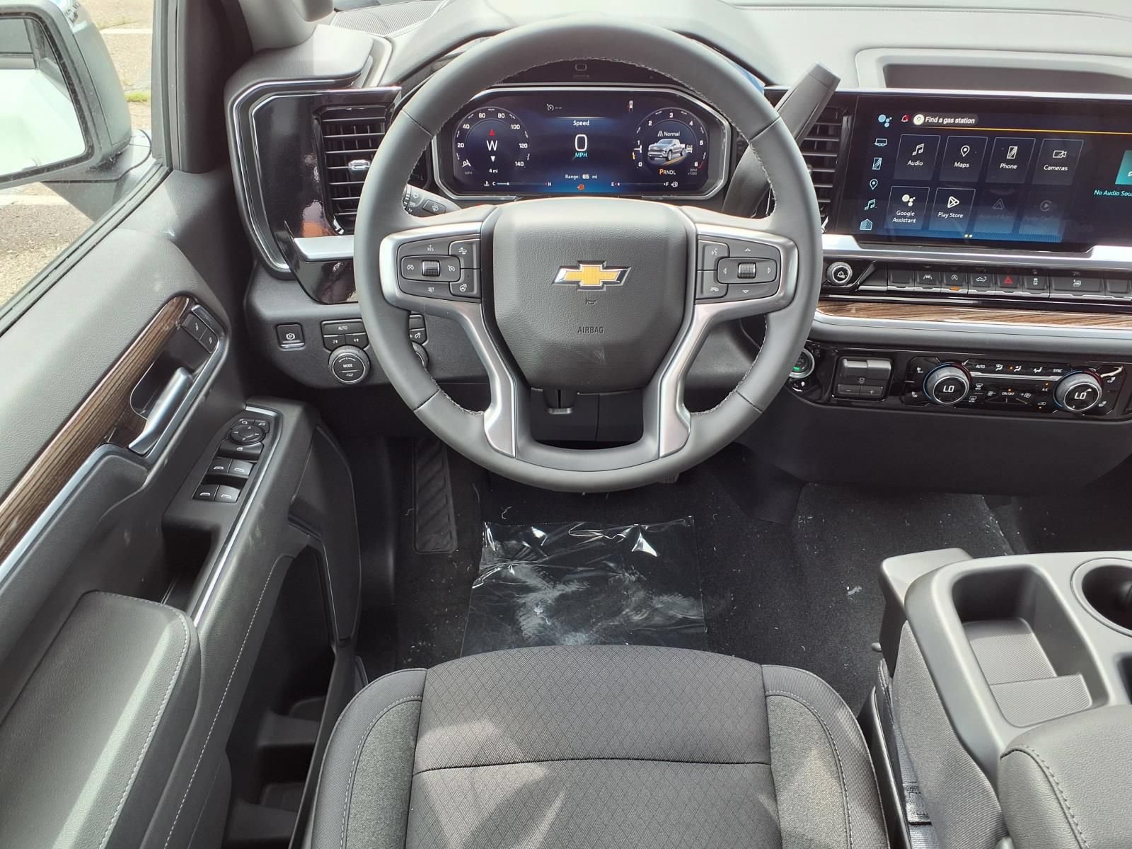 Thumbnail: 2026 Chevrolet Silverado 1500 - 10