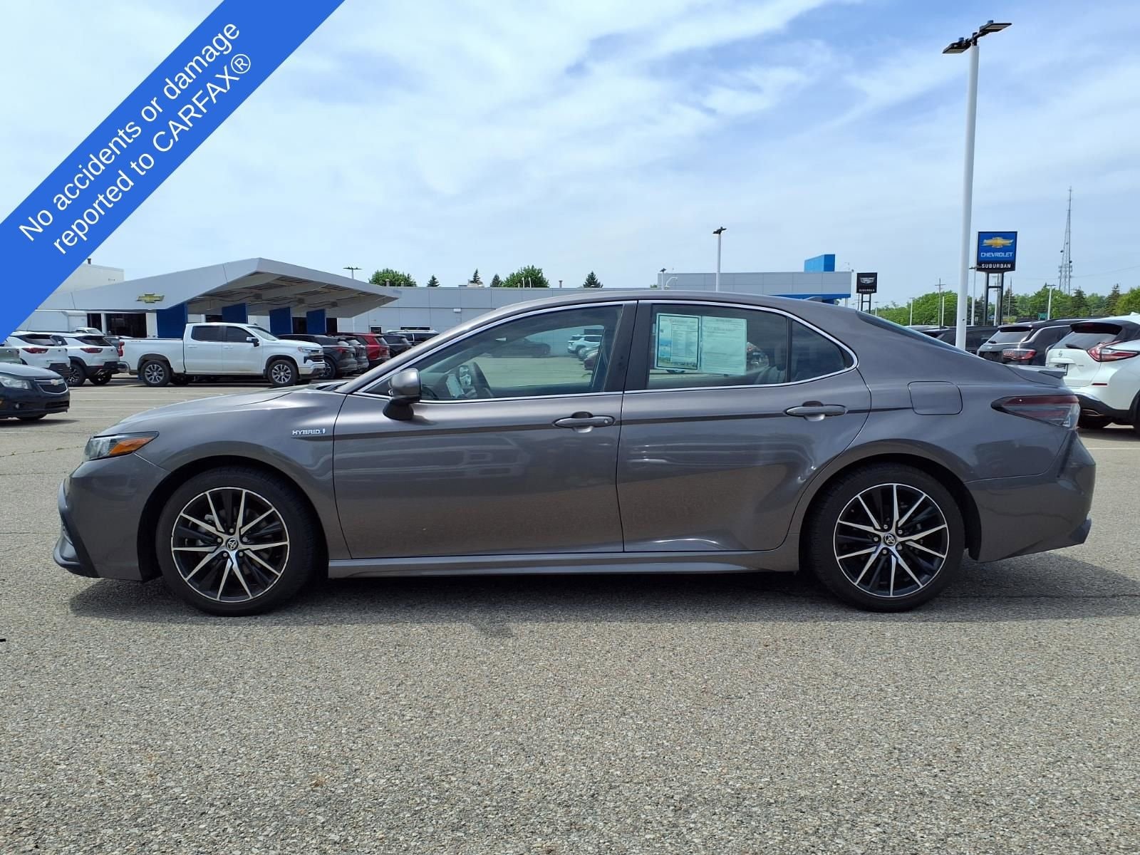 Thumbnail: 2021 Toyota Camry - 9