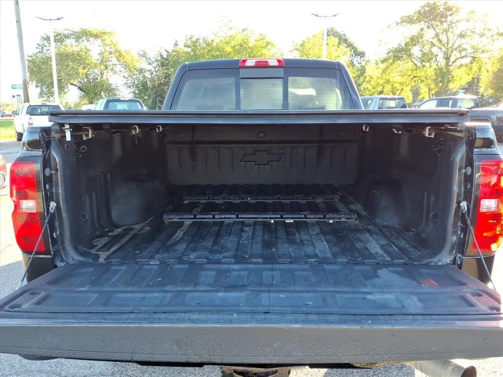 Thumbnail: 2016 Chevrolet Silverado 2500 - 10