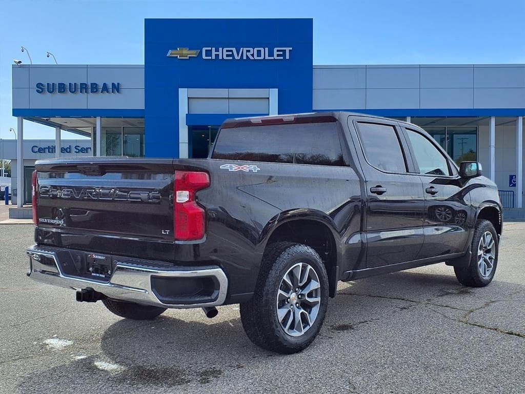 Thumbnail: 2026 Chevrolet Silverado 1500 - 4