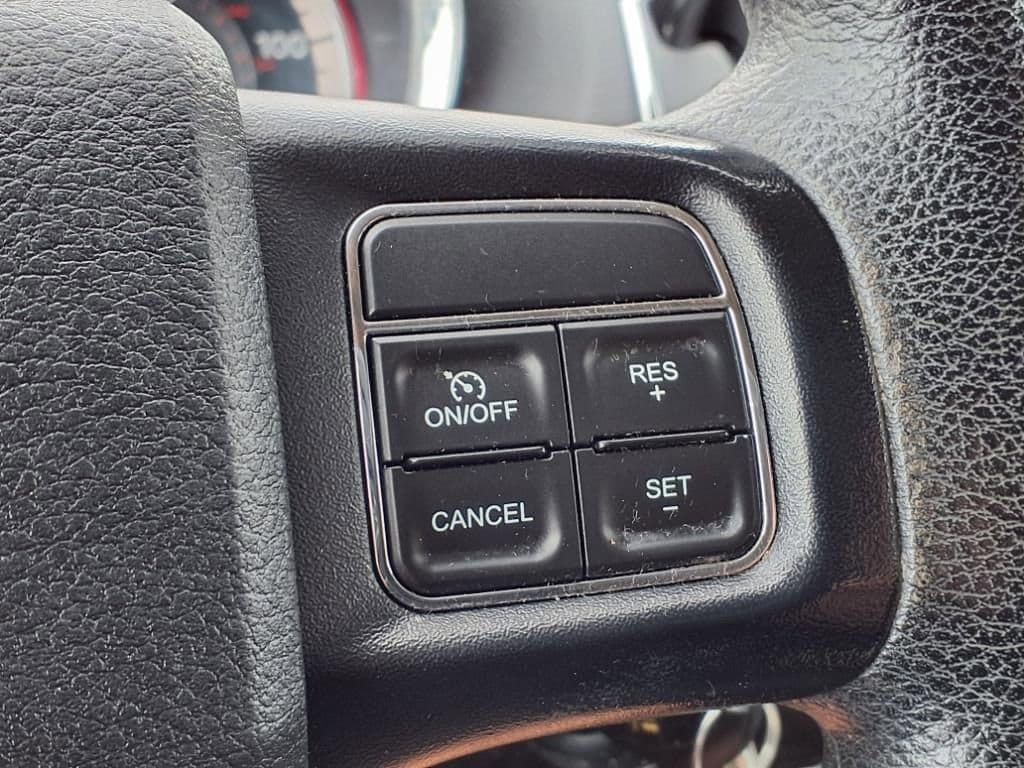 Thumbnail: 2016 Dodge Grand Caravan - 26