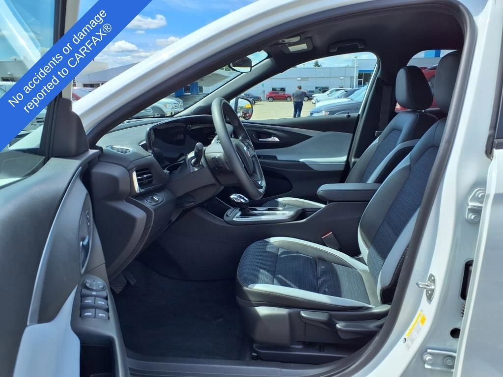 Thumbnail: 2024 Buick Envista - 19