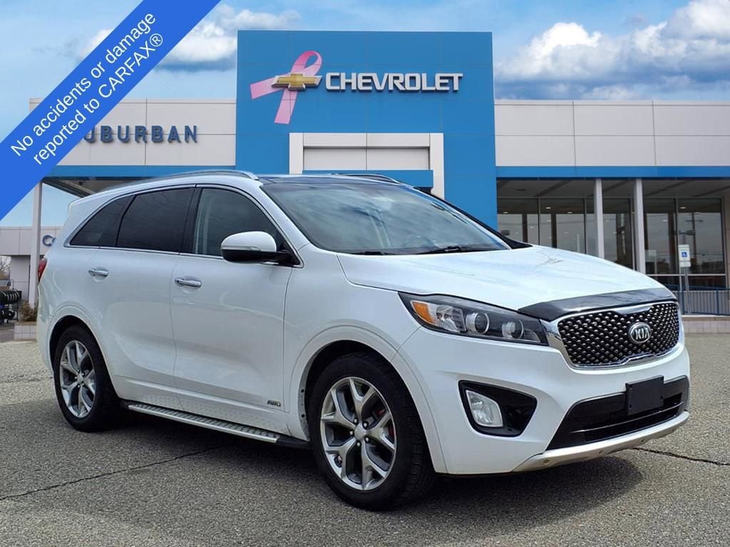 Thumbnail: 2016 Kia Sorento - 3