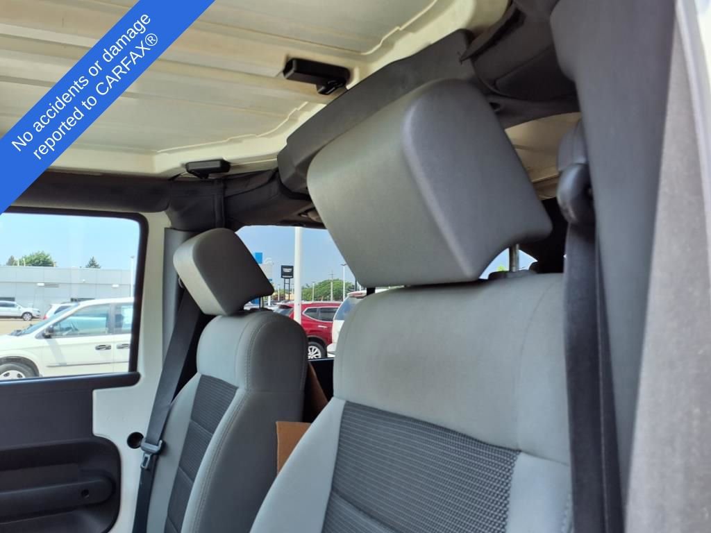 Thumbnail: 2010 Jeep Wrangler - 17