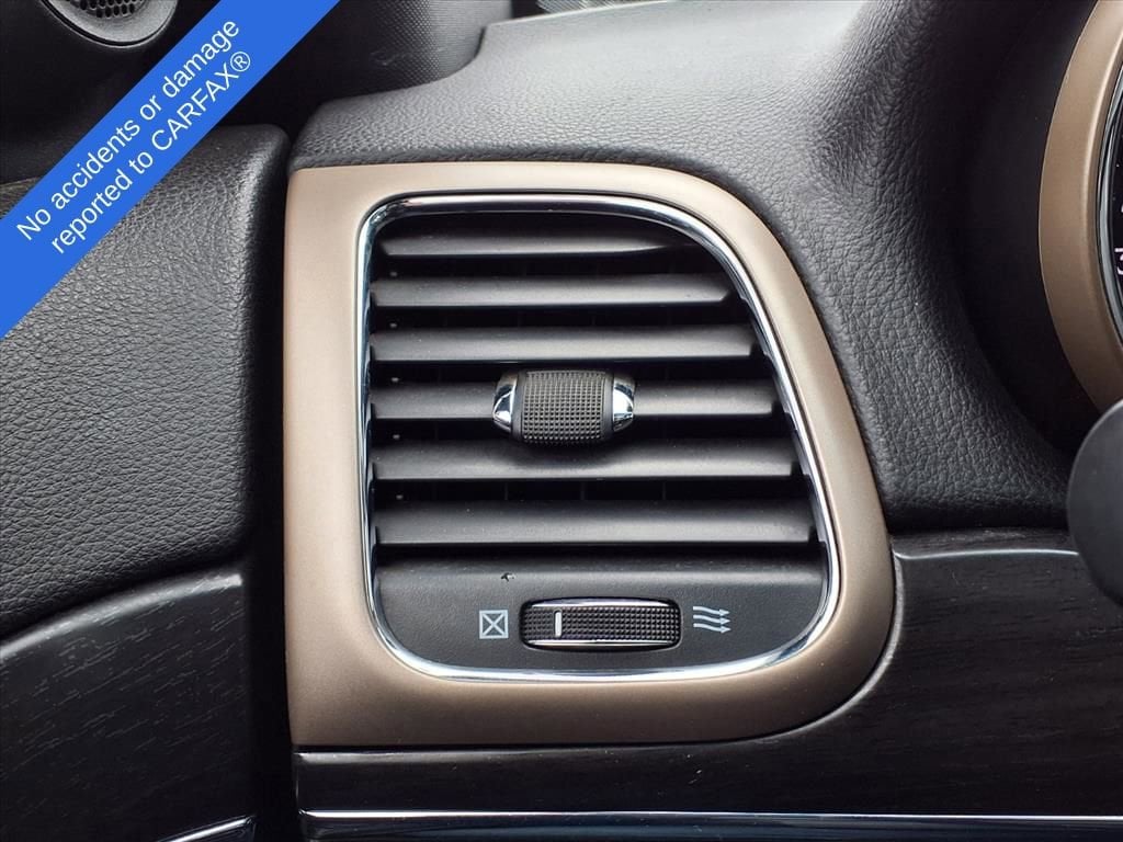 Thumbnail: 2015 Jeep Grand Cherokee - 27