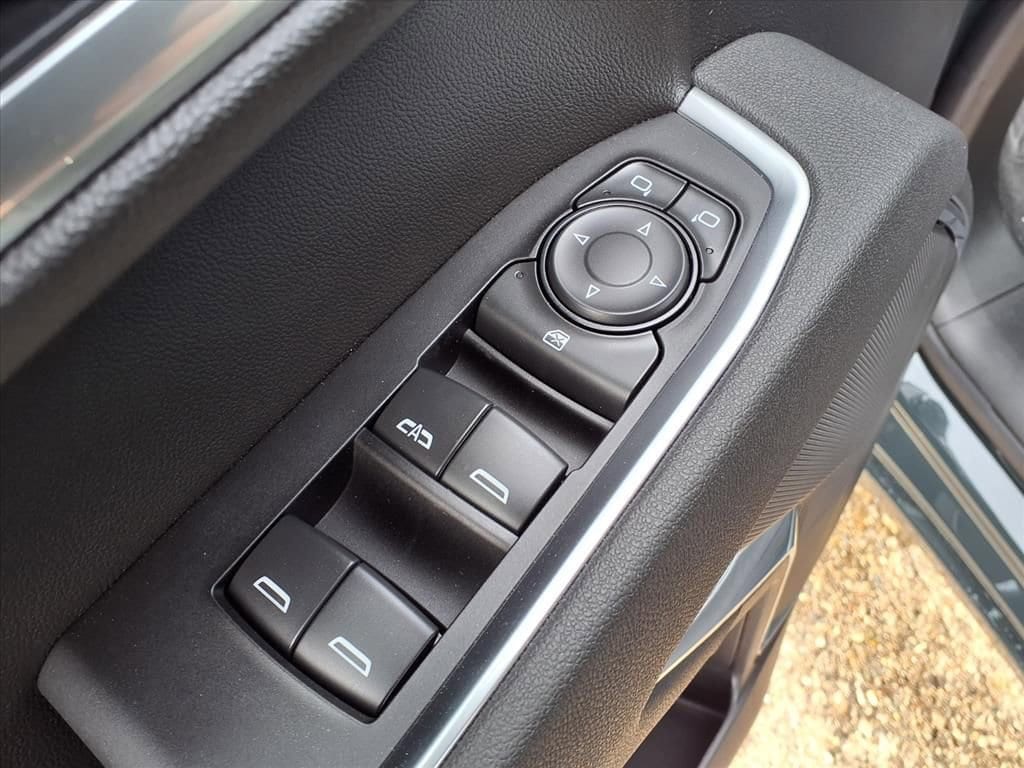 Thumbnail: 2026 Chevrolet Silverado 1500 - 12