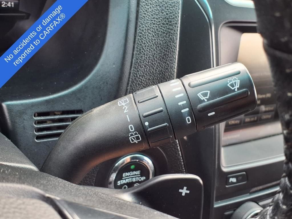 2016 Ford Explorer XLT 24