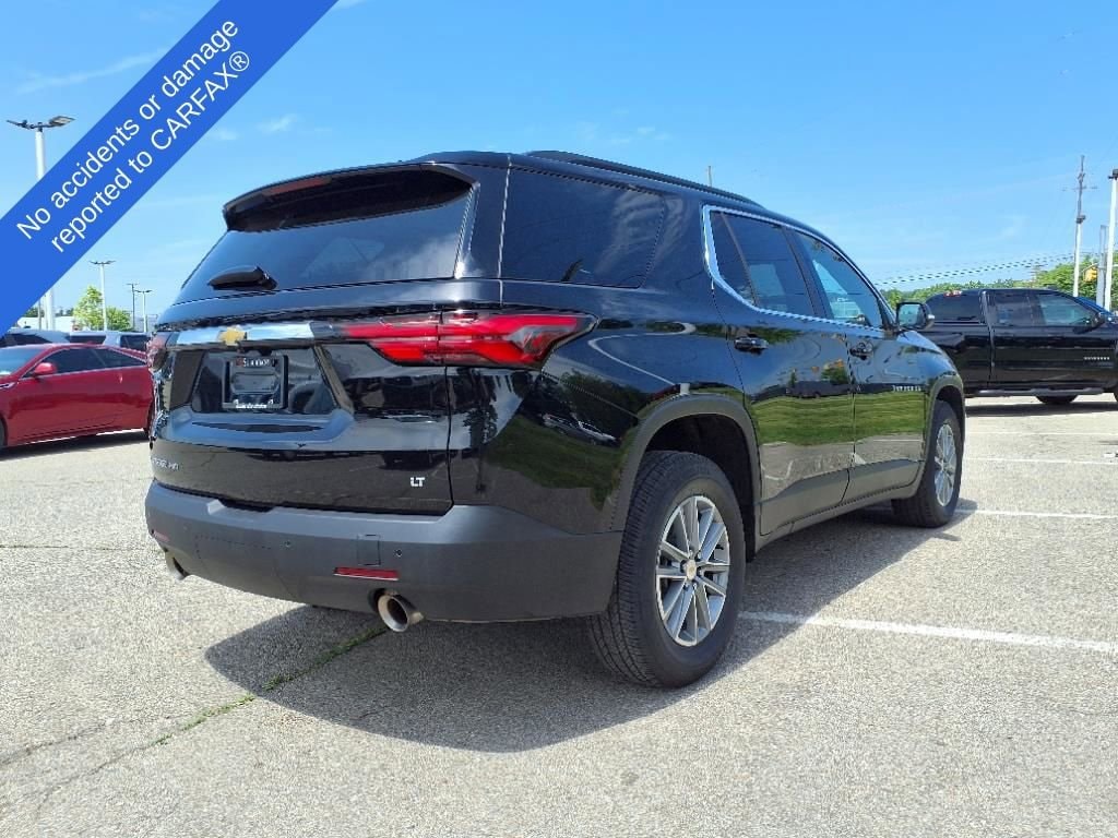 Thumbnail: 2023 Chevrolet Traverse - 5