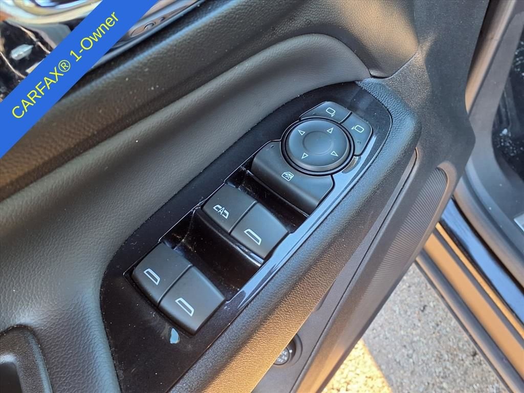 Thumbnail: 2023 Chevrolet Equinox - 16