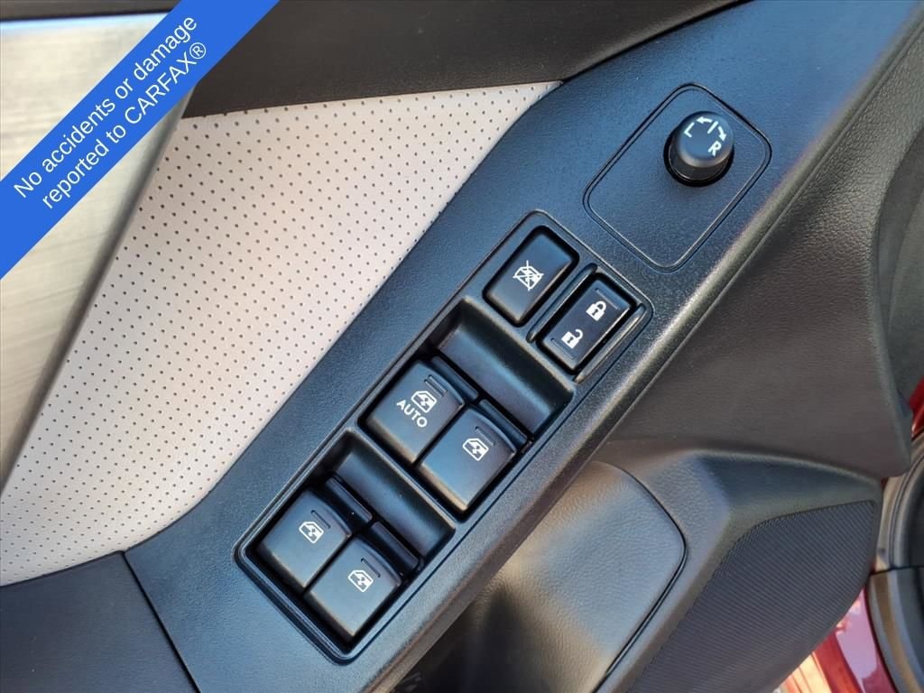 Thumbnail: 2015 Subaru Forester - 15