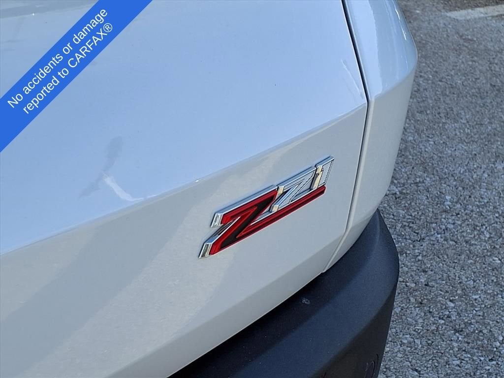 Thumbnail: 2024 Chevrolet Traverse - 10