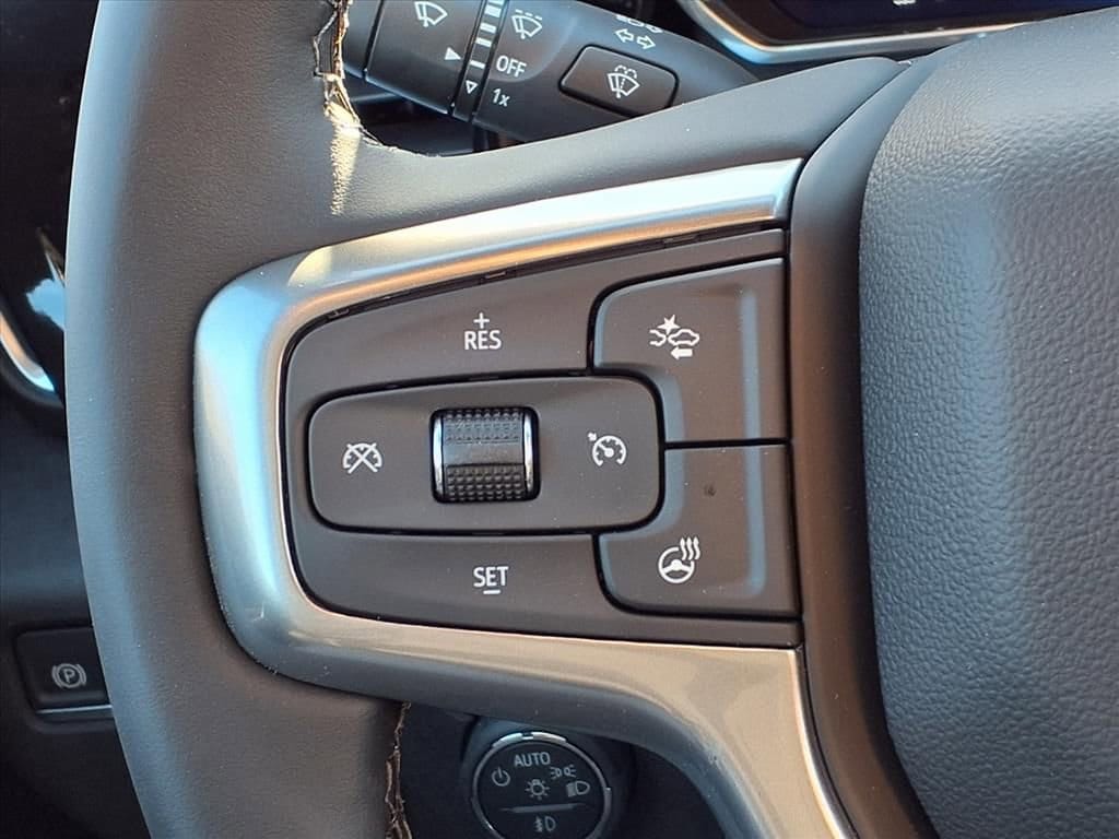 Thumbnail: 2026 Chevrolet Silverado 1500 - 23