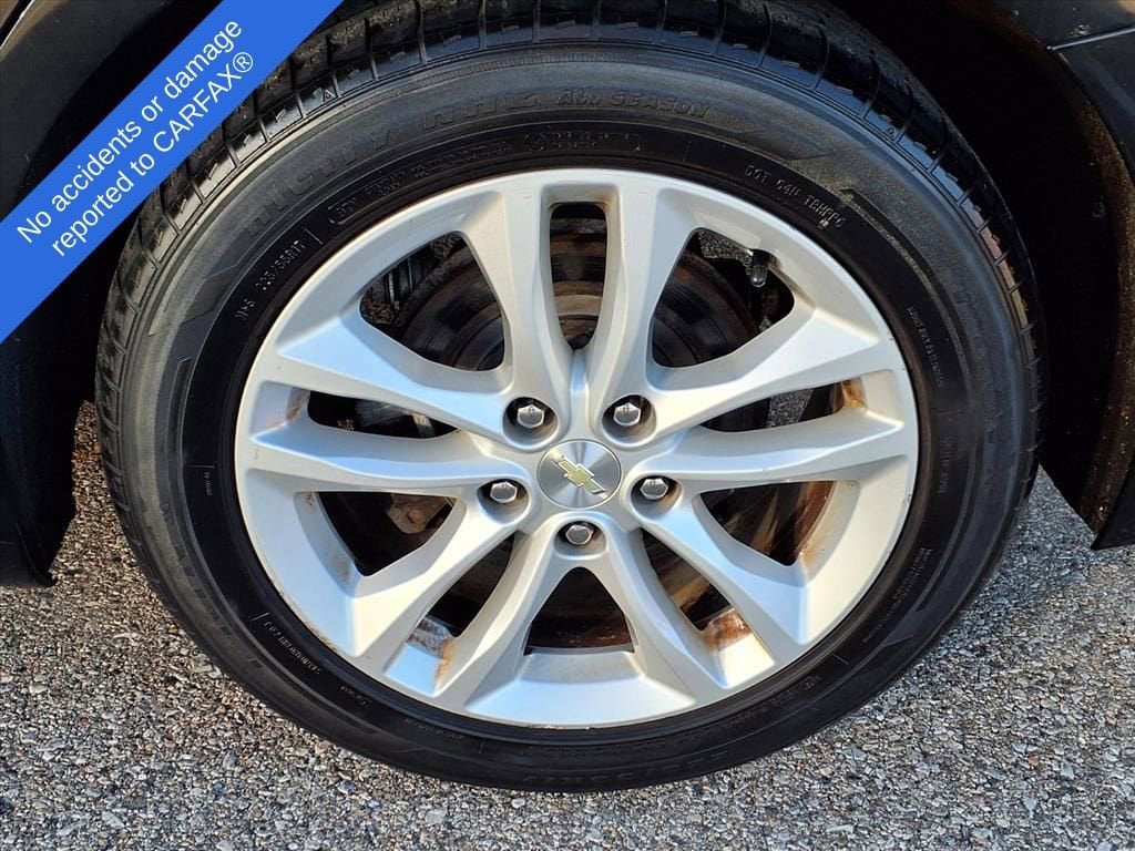 Thumbnail: 2016 Chevrolet Malibu - 10