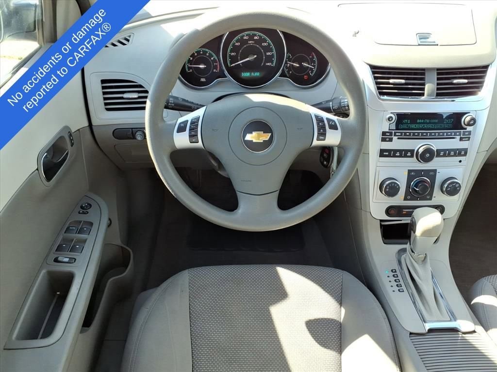 Thumbnail: 2012 Chevrolet Malibu - 12