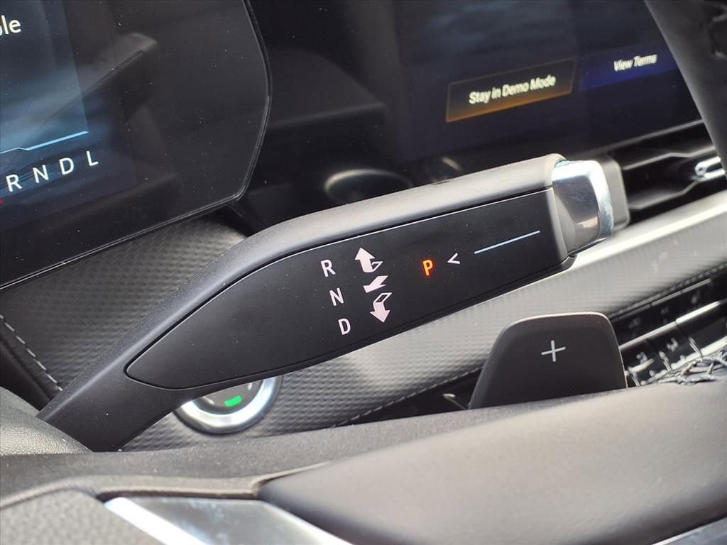 Thumbnail: 2026 Chevrolet Equinox - 15