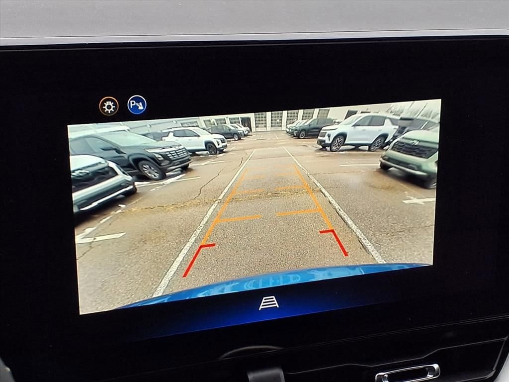 Thumbnail: 2026 Chevrolet Equinox - 20