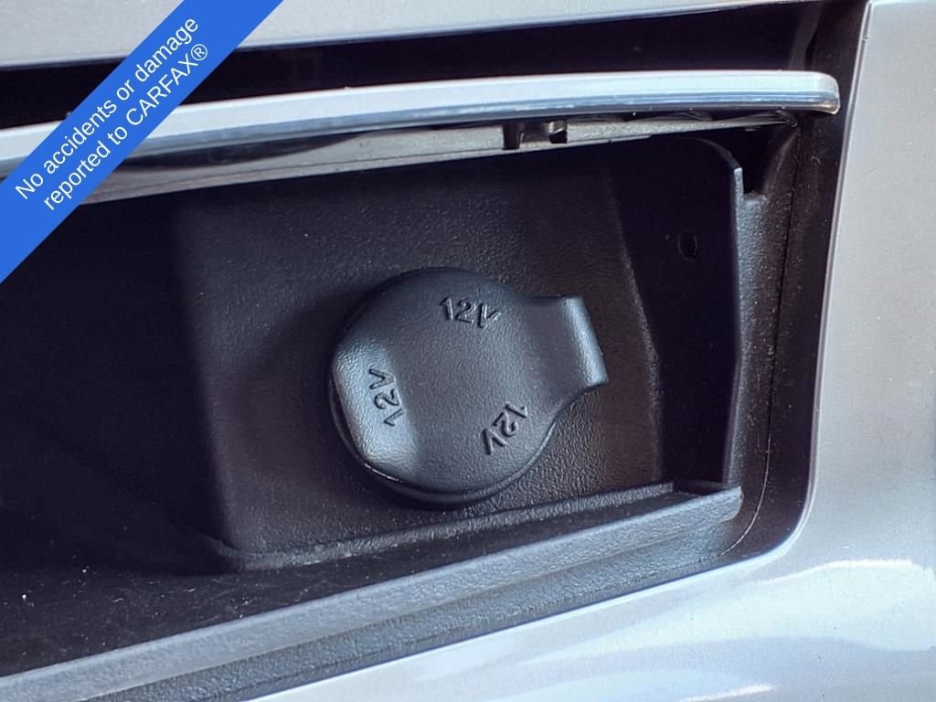 Thumbnail: 2007 Saturn Aura - 25