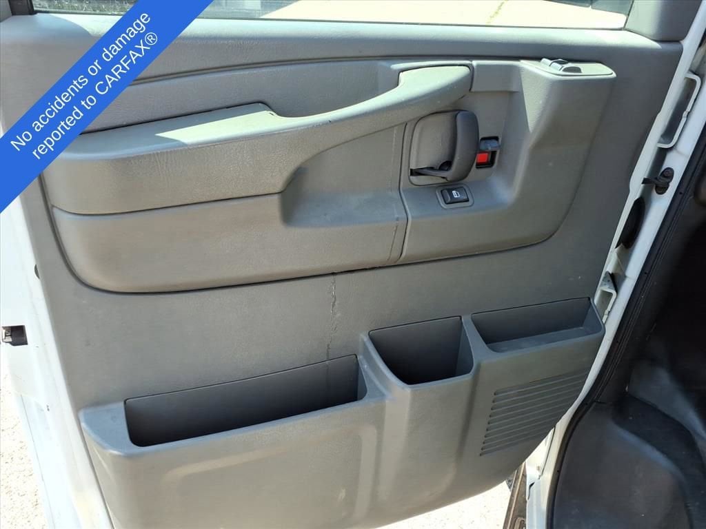 Thumbnail: 2007 Chevrolet Express - 14