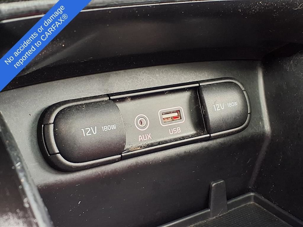 Thumbnail: 2016 Kia Sorento - 30