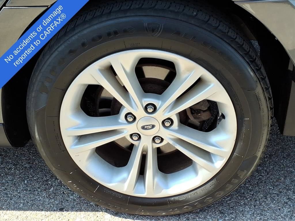 Thumbnail: 2016 Ford Taurus - 9