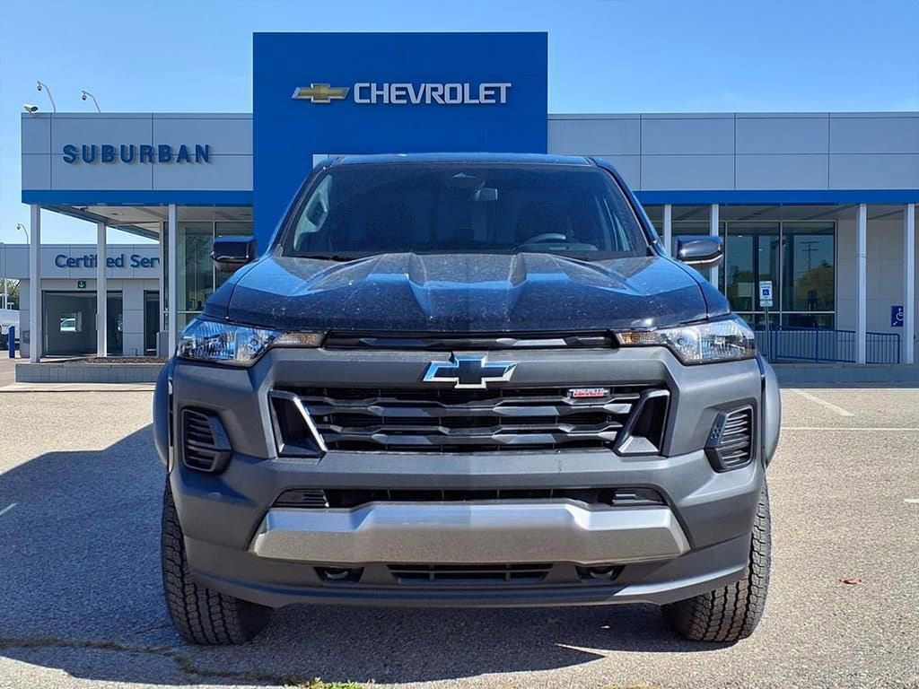 Thumbnail: 2026 Chevrolet Colorado - 2