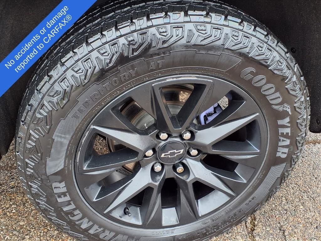 Thumbnail: 2023 Chevrolet Tahoe - 10