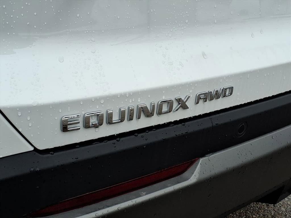 Thumbnail: 2026 Chevrolet Equinox - 8