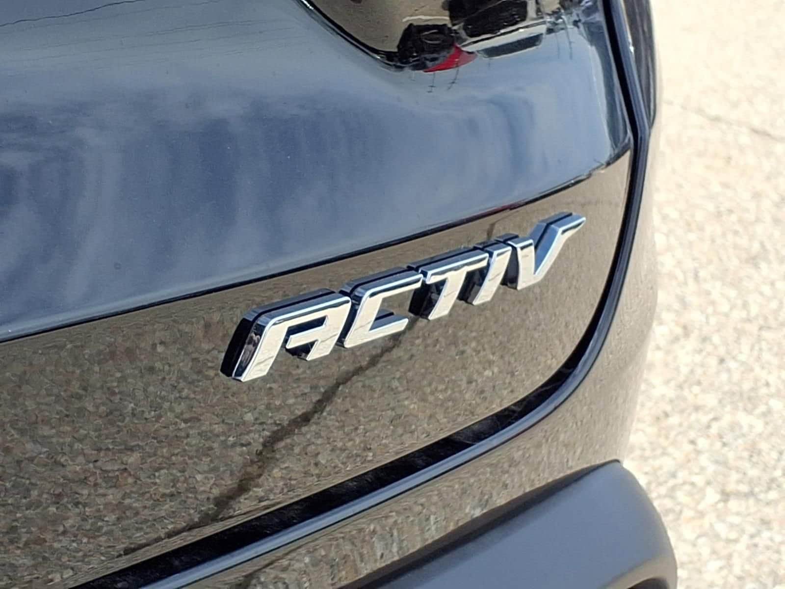 Thumbnail: 2026 Chevrolet Trax - 8