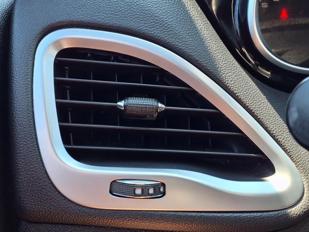Thumbnail: 2013 Dodge Dart - 26