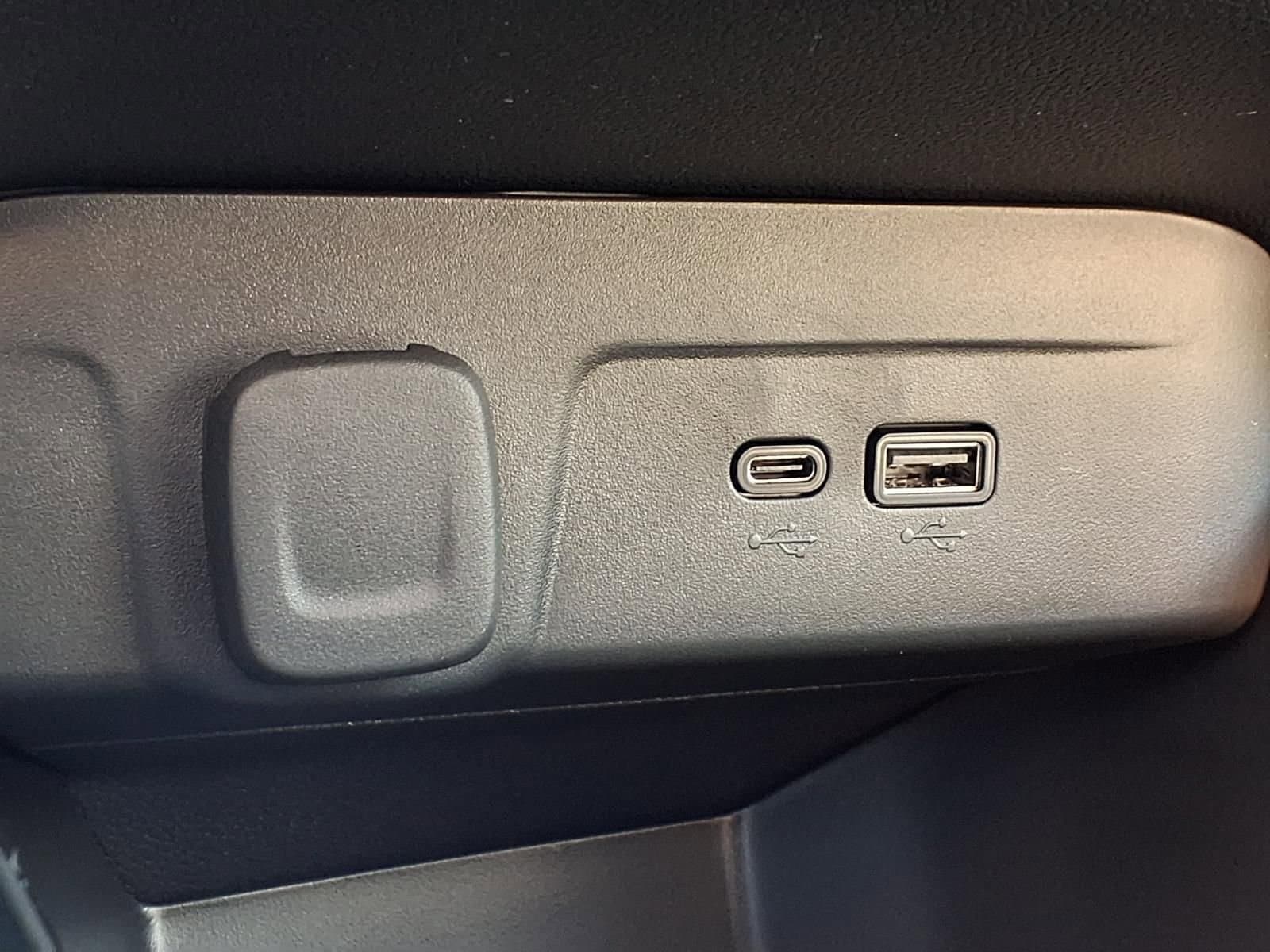 Thumbnail: 2026 Chevrolet Trax - 22