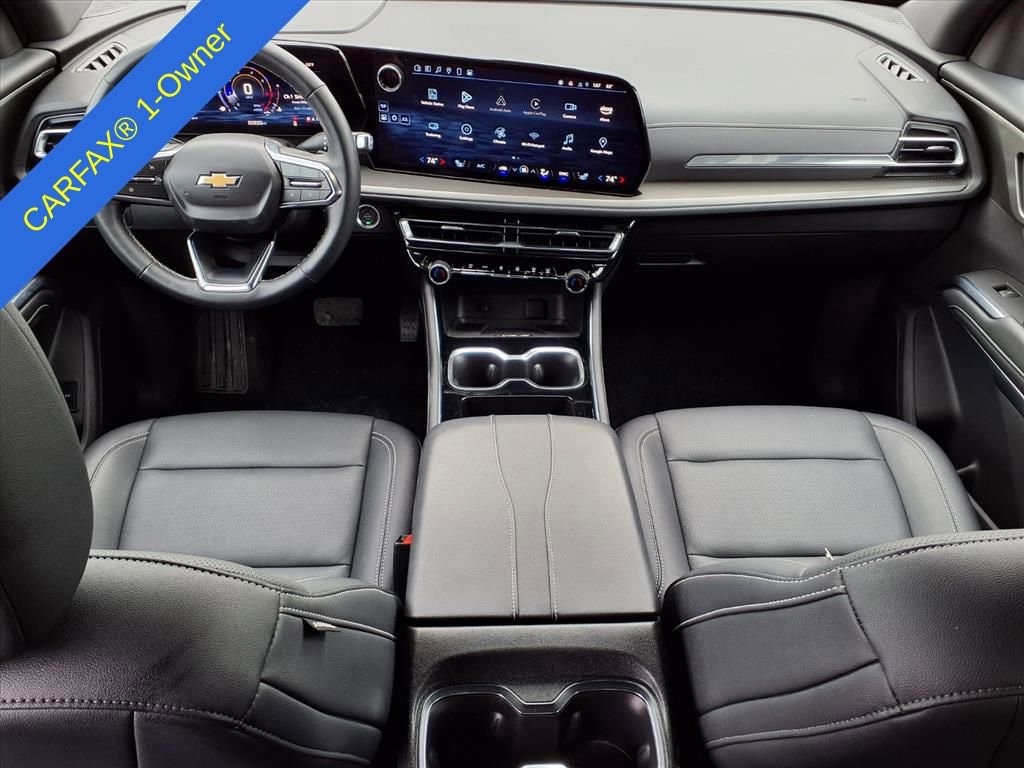 Thumbnail: 2025 Chevrolet Traverse - 12