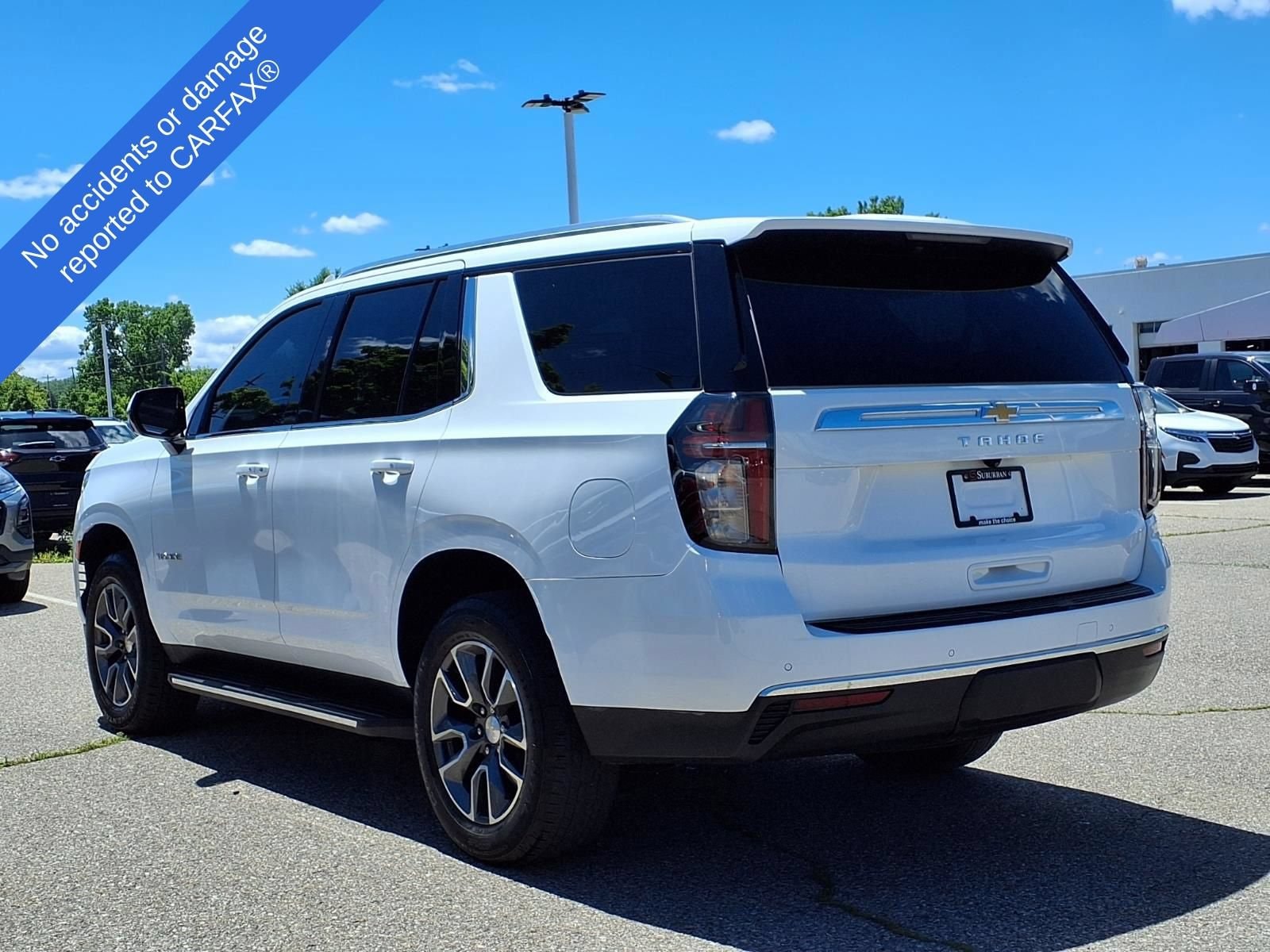 Thumbnail: 2022 Chevrolet Tahoe - 8