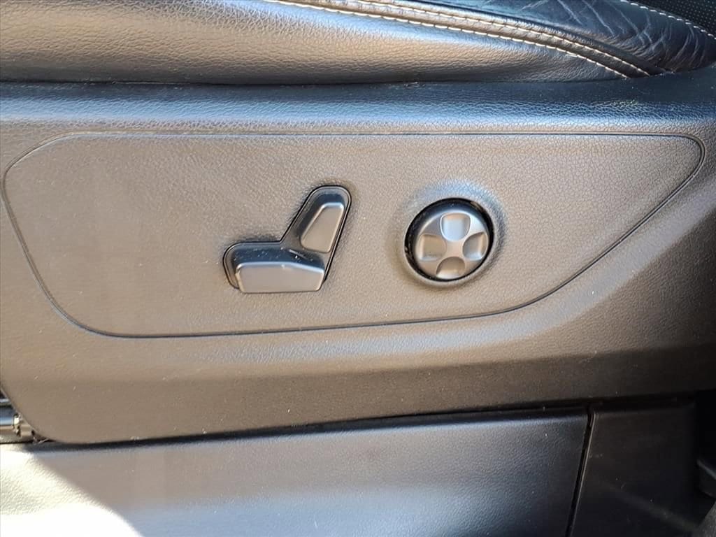 Thumbnail: 2020 RAM 1500 - 18