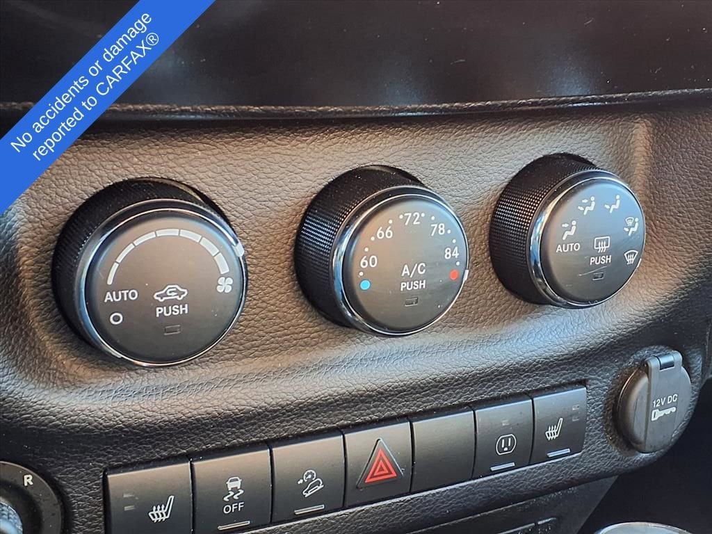 Thumbnail: 2013 Jeep Wrangler - 28