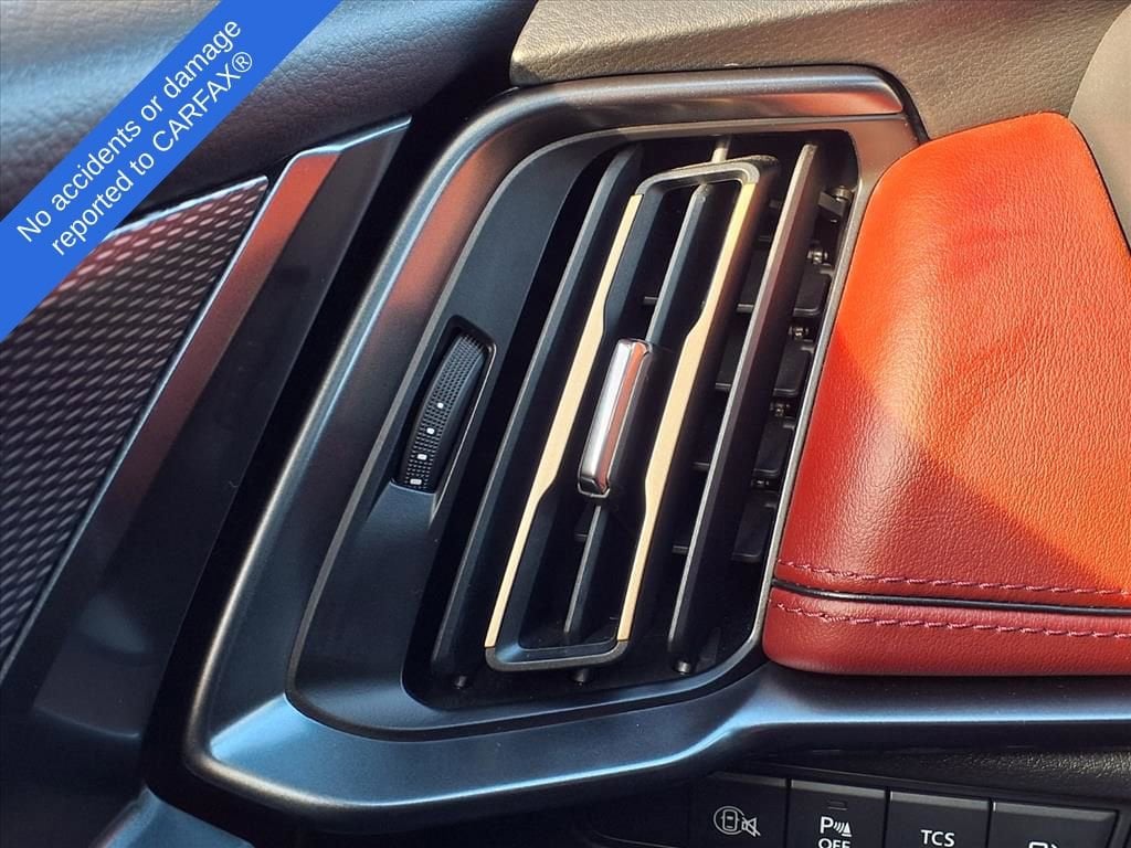 Thumbnail: 2025 Mazda CX-70 - 32