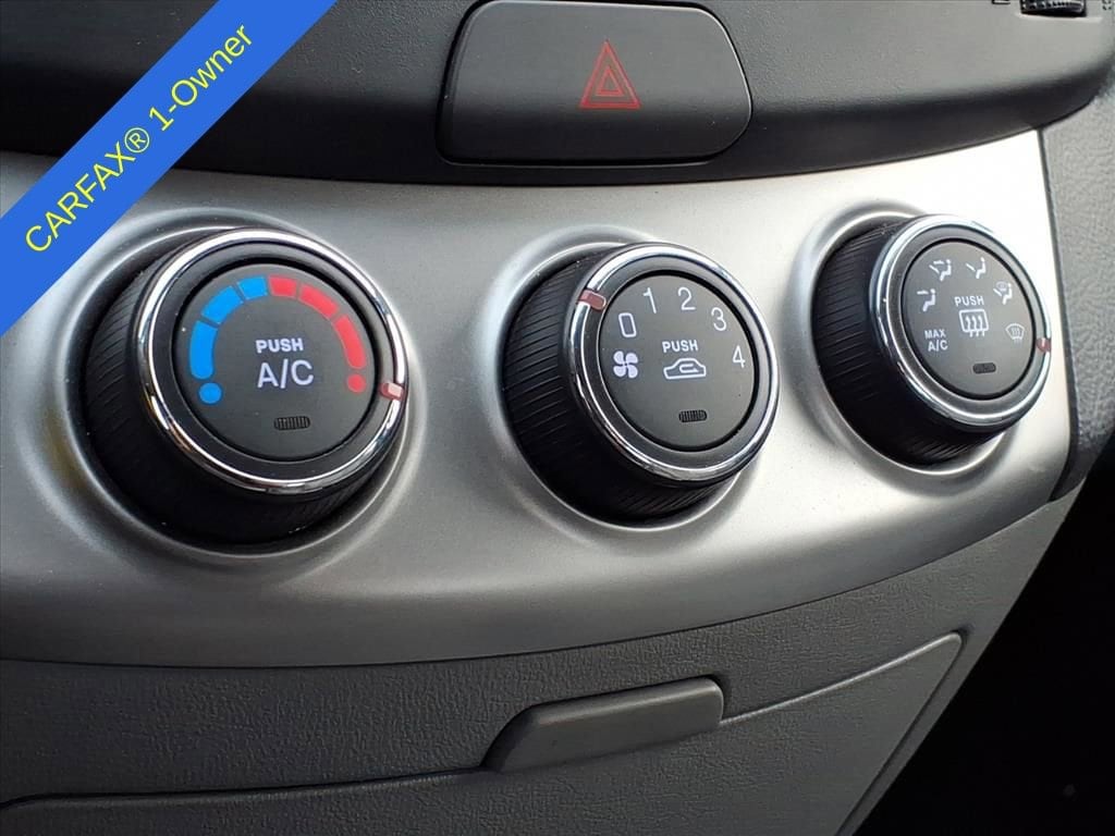 Thumbnail: 2010 Hyundai Elantra - 26