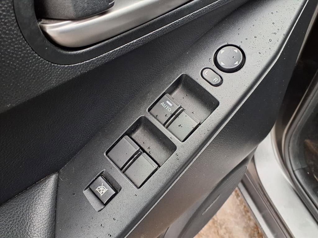 Thumbnail: 2012 Mazda Mazda3 - 13