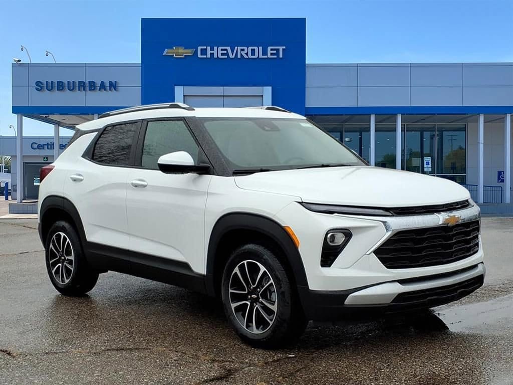 Thumbnail: 2026 Chevrolet TrailBlazer - 3