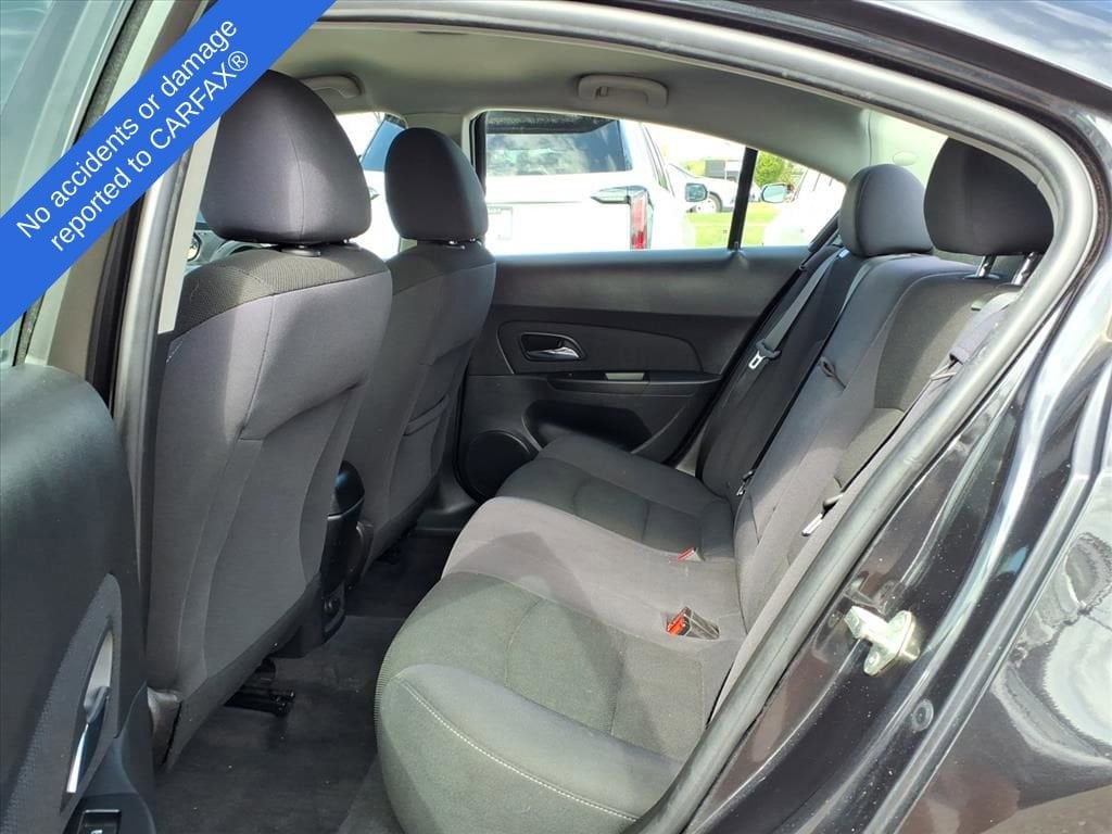 Thumbnail: 2014 Chevrolet Cruze - 10
