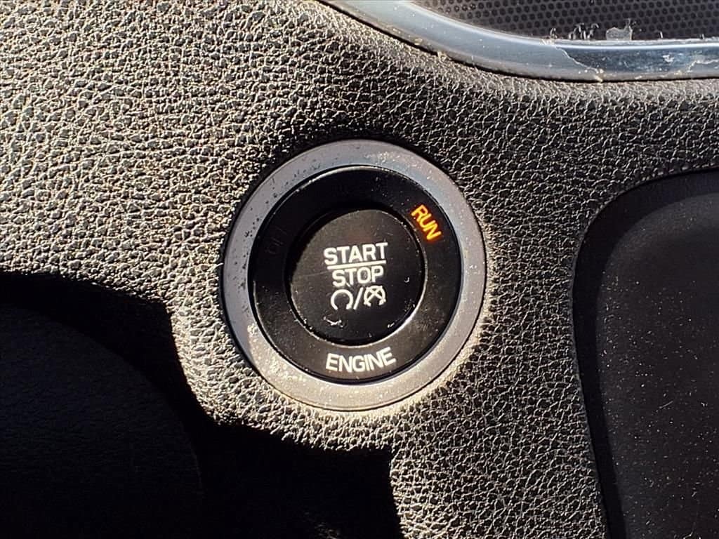 Thumbnail: 2016 Dodge Charger - 23