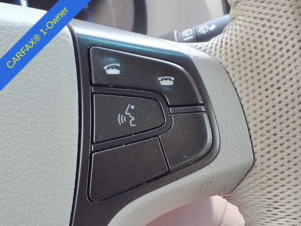 Thumbnail: 2011 Toyota Sienna - 29