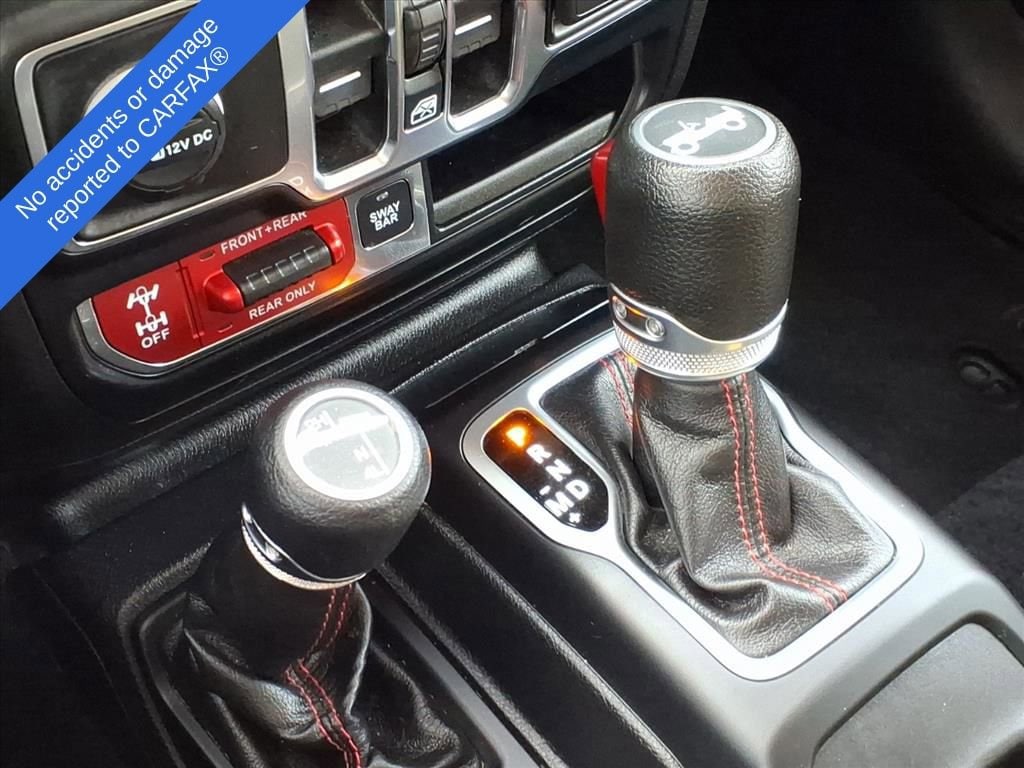 Thumbnail: 2019 Jeep Wrangler - 23